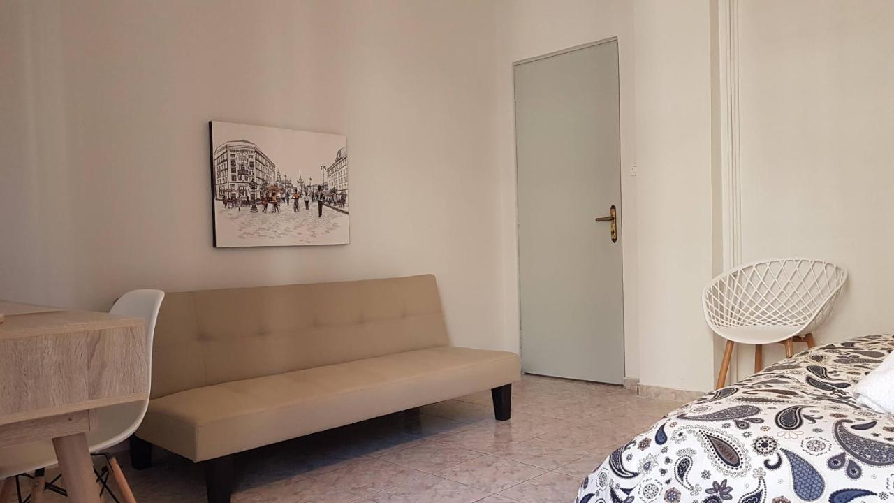 Palette Apartment Champagne - Athens Center, 6 Bd, 3 Bath 外观 照片