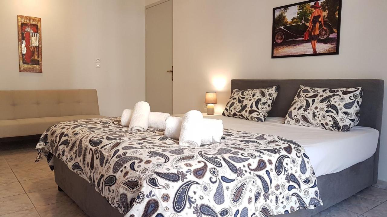 Palette Apartment Champagne - Athens Center, 6 Bd, 3 Bath 外观 照片